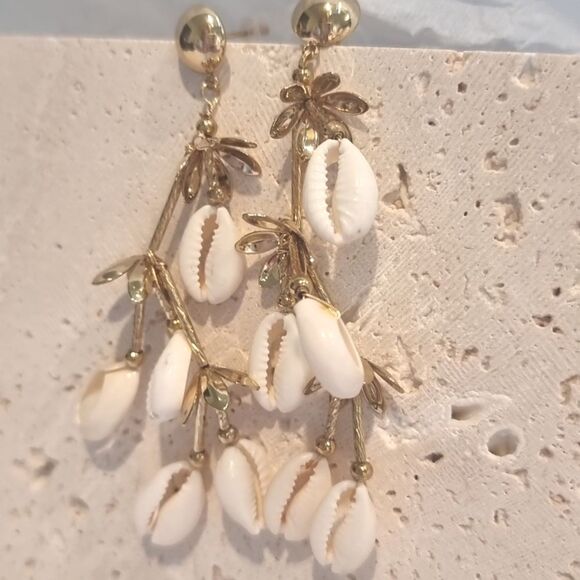 New FP Shell Drop Dangle Earrings - Picture 4 of 9